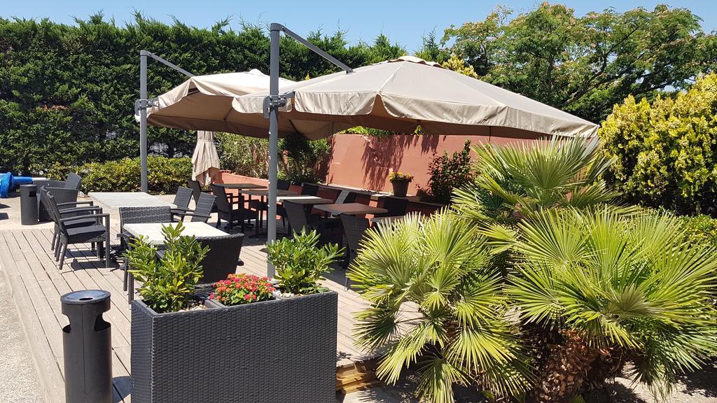 Kyriad Martigues Sud Екстериор снимка