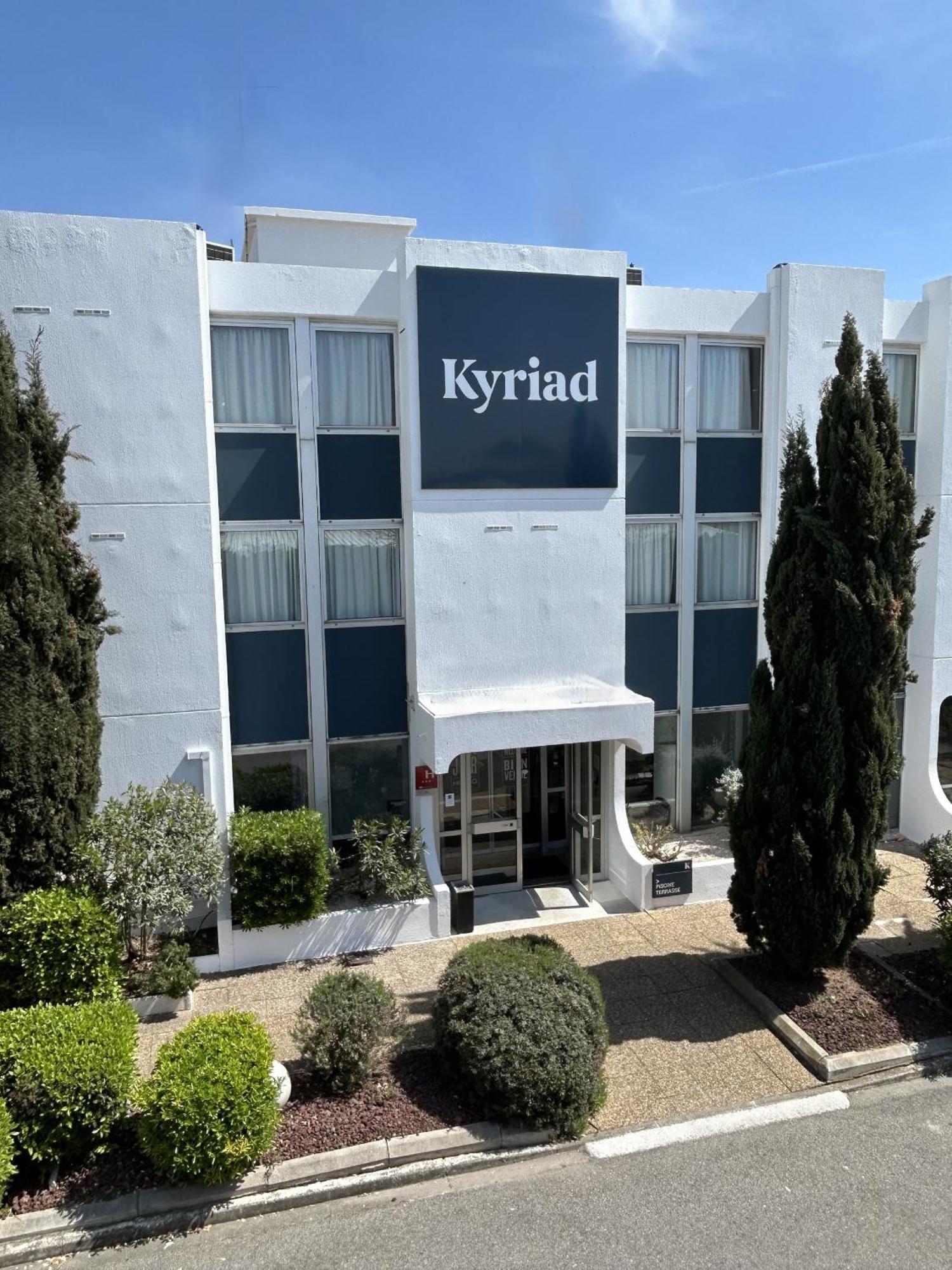 Kyriad Martigues Sud Екстериор снимка