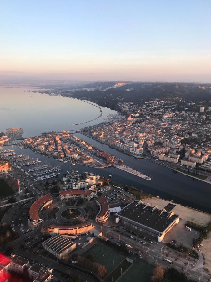 Kyriad Martigues Sud Екстериор снимка